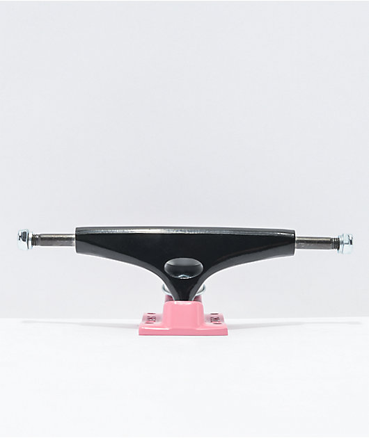 Krux Skateboard Trucks K5 Black/Pink 7.6 Pair Outdoor Recreation Sports